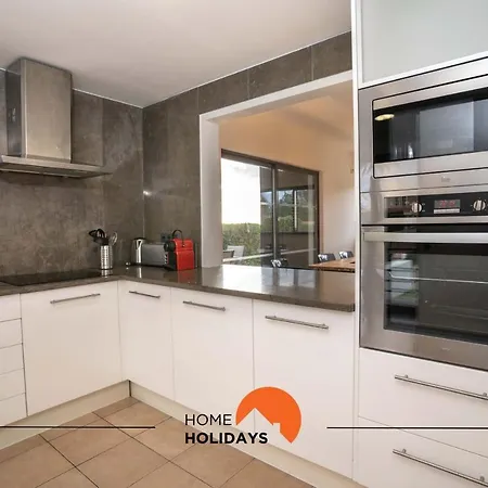 #111 Ocean View By Holidays Албуфейра