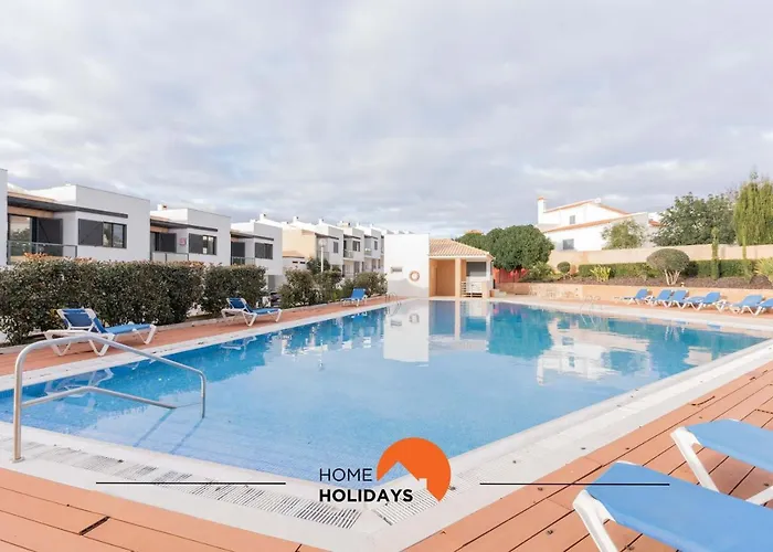 #111 Ocean View By Holidays Casa de Férias *