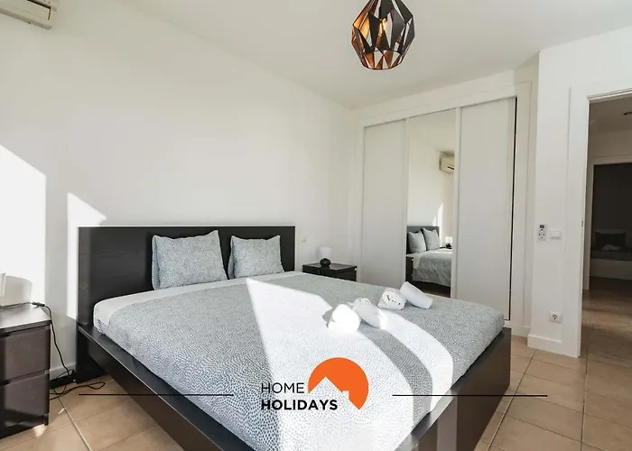 #111 Ocean View By Holidays 別荘 *