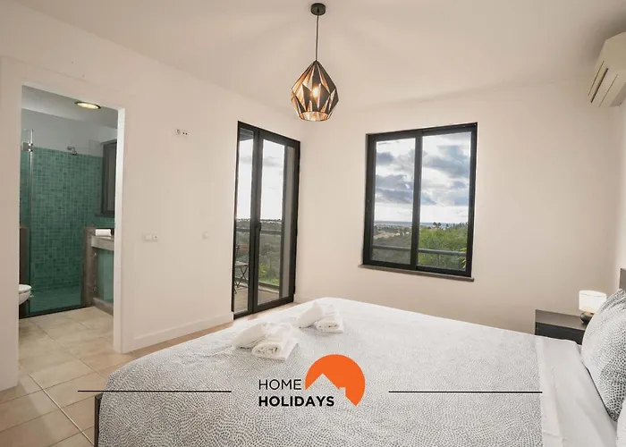 #111 Ocean View By Holidays