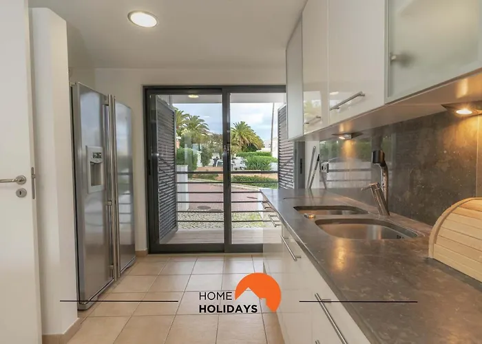 #111 Ocean View By Holidays Albufeira