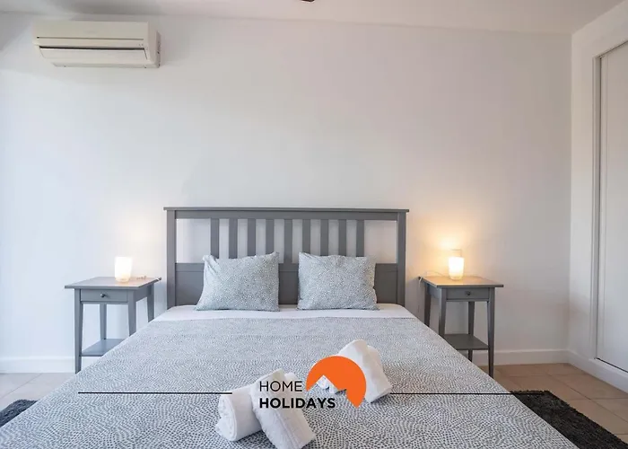 #111 Ocean View By Holidays *