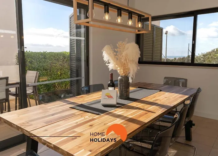 別荘 #111 Ocean View By Holidays