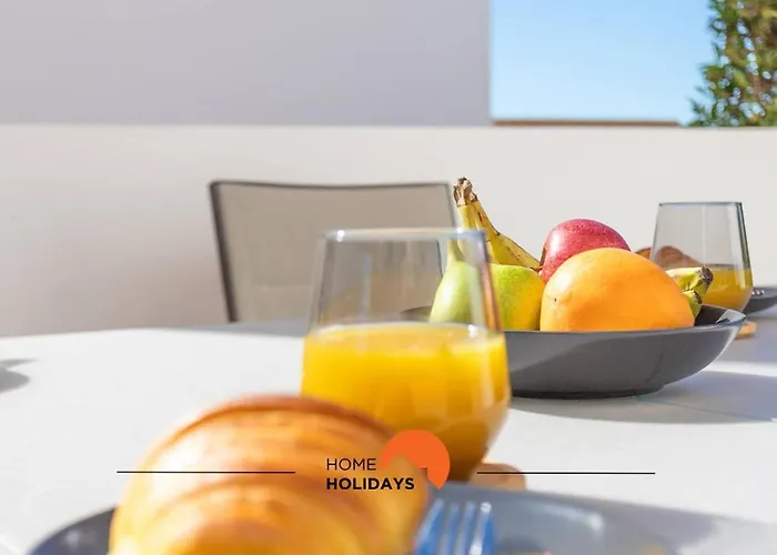 #111 Ocean View By Holidays *